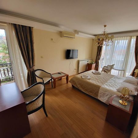 Sunny Hill Apartments & Aqua Park Vrnjačka Banja エクステリア 写真