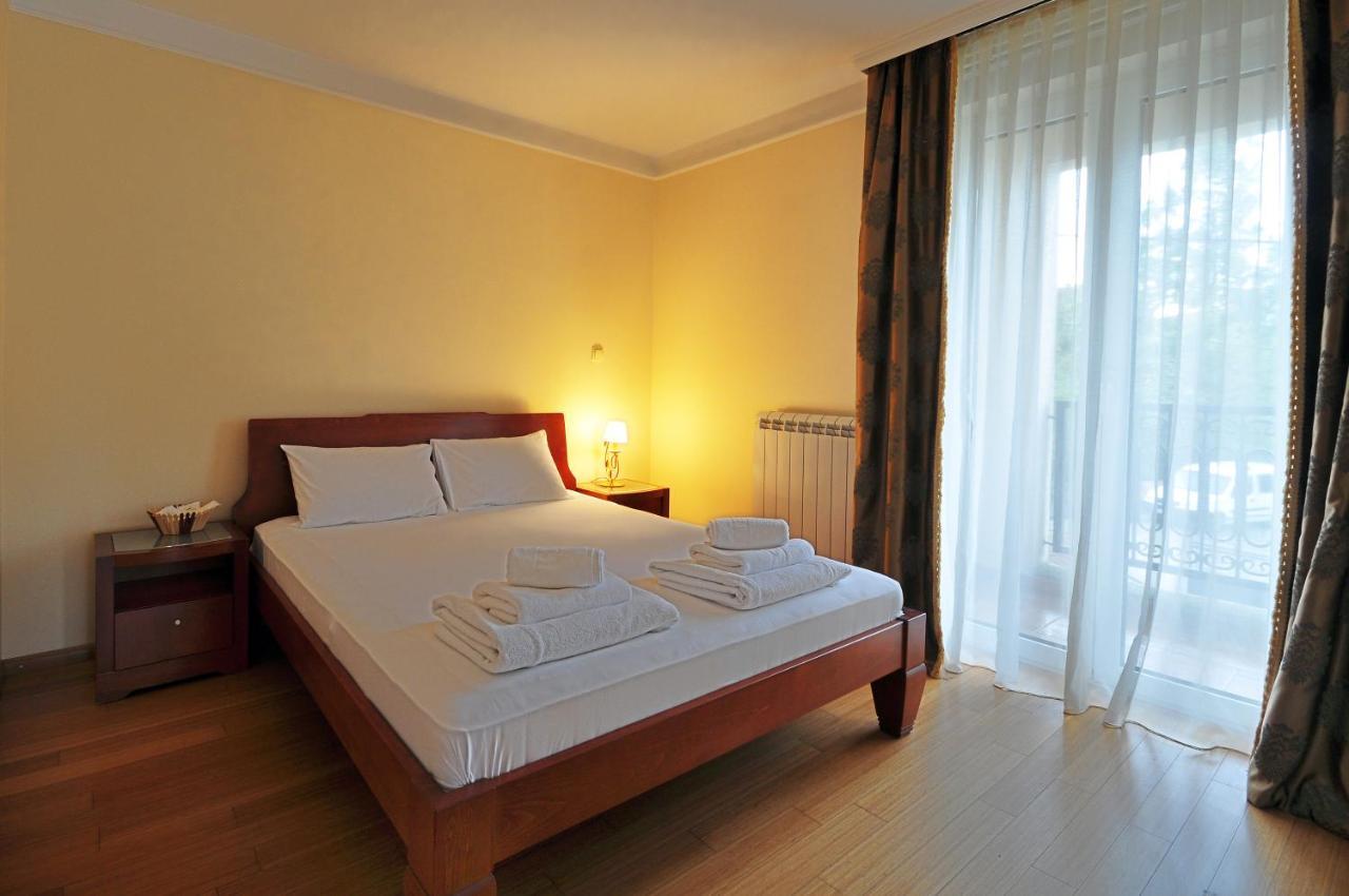 Sunny Hill Apartments & Aqua Park Vrnjačka Banja エクステリア 写真