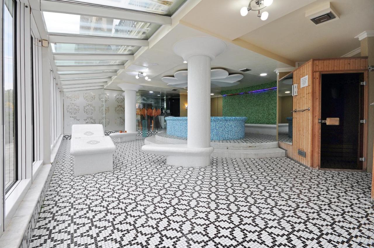 Sunny Hill Apartments & Aqua Park Vrnjačka Banja エクステリア 写真