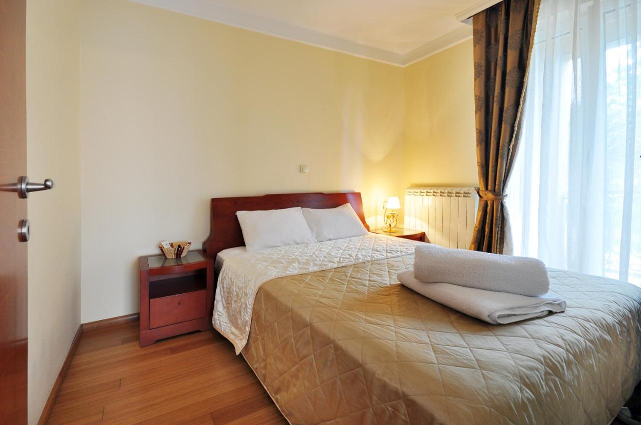 Sunny Hill Apartments & Aqua Park Vrnjačka Banja エクステリア 写真