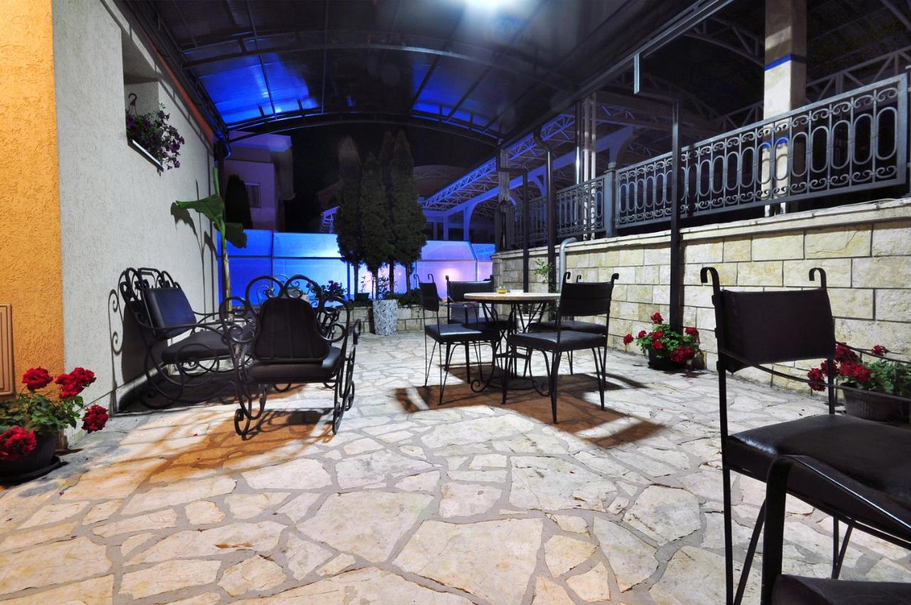 Sunny Hill Apartments & Aqua Park Vrnjačka Banja エクステリア 写真