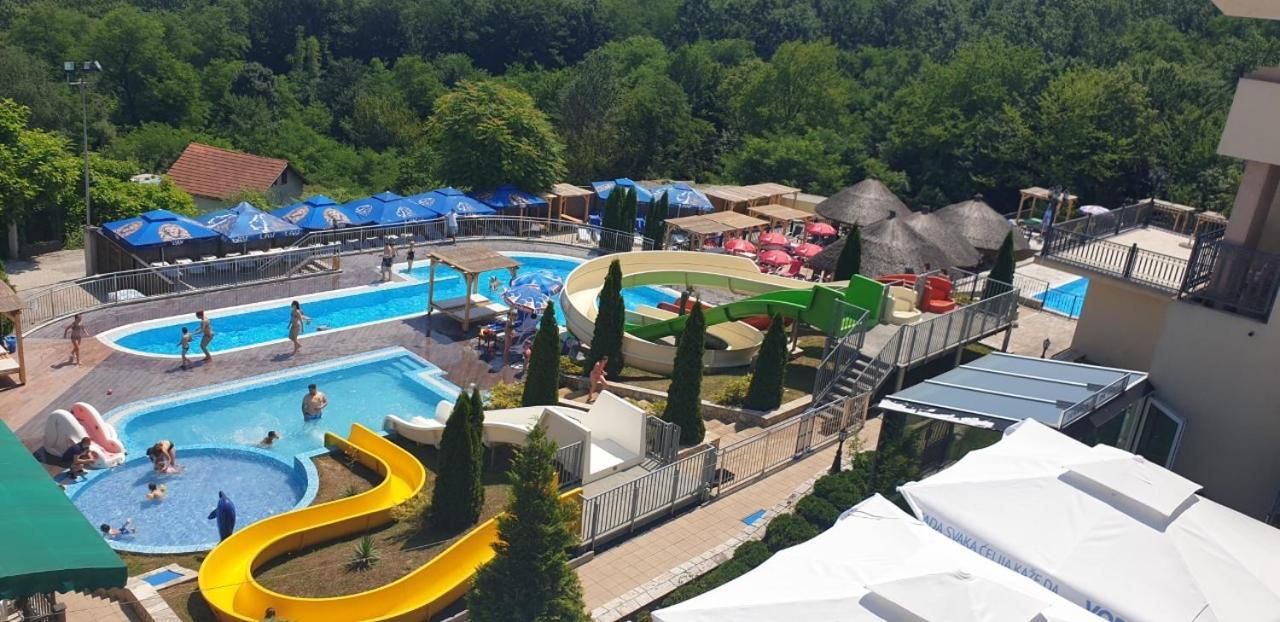Sunny Hill Apartments & Aqua Park Vrnjačka Banja エクステリア 写真