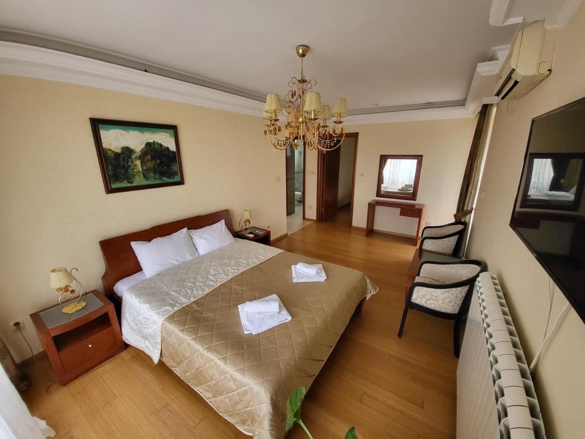 Sunny Hill Apartments & Aqua Park Vrnjačka Banja エクステリア 写真
