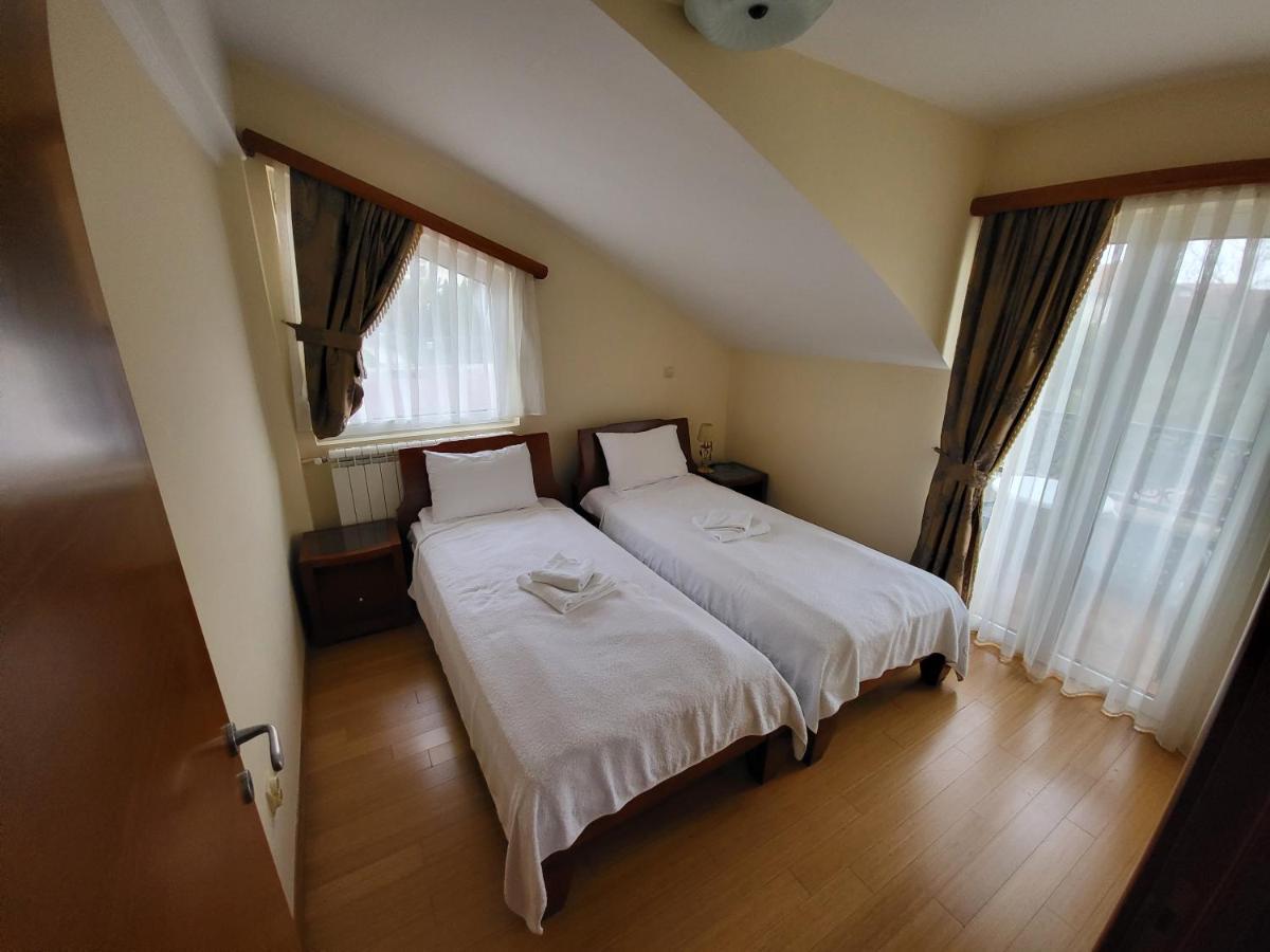 Sunny Hill Apartments & Aqua Park Vrnjačka Banja エクステリア 写真
