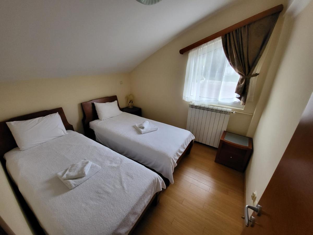 Sunny Hill Apartments & Aqua Park Vrnjačka Banja エクステリア 写真
