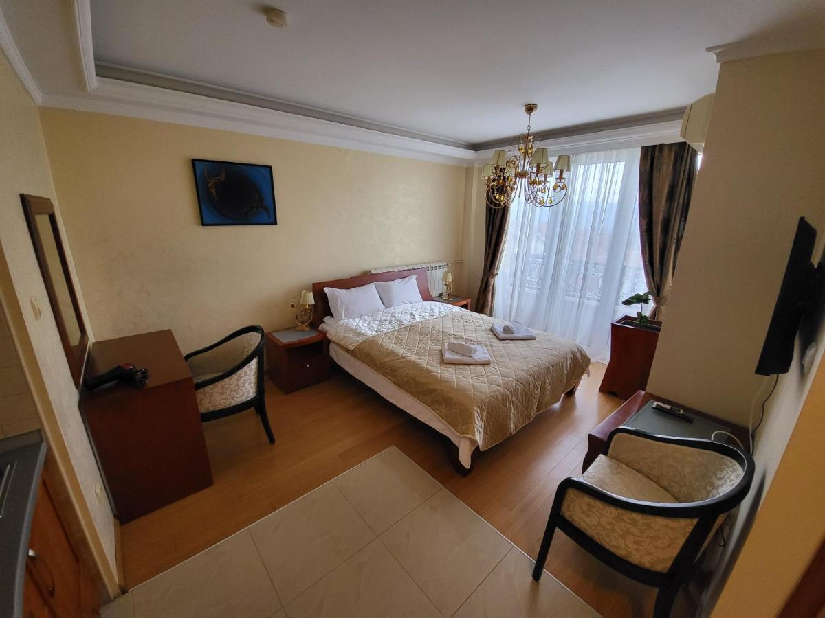 Sunny Hill Apartments & Aqua Park Vrnjačka Banja エクステリア 写真