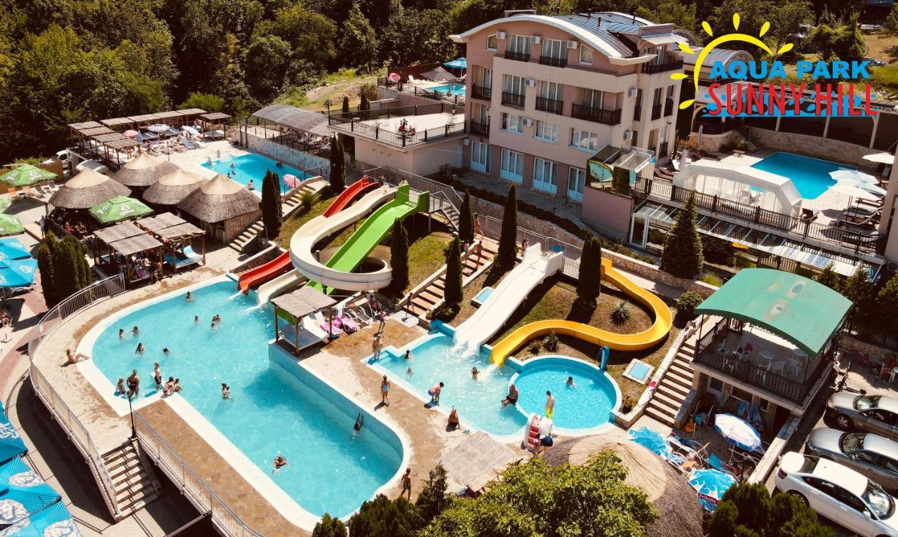Sunny Hill Apartments & Aqua Park Vrnjačka Banja エクステリア 写真