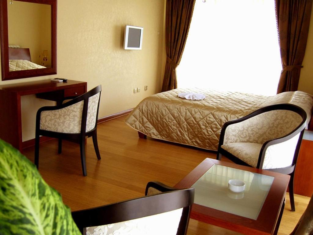 Sunny Hill Apartments & Aqua Park Vrnjačka Banja エクステリア 写真