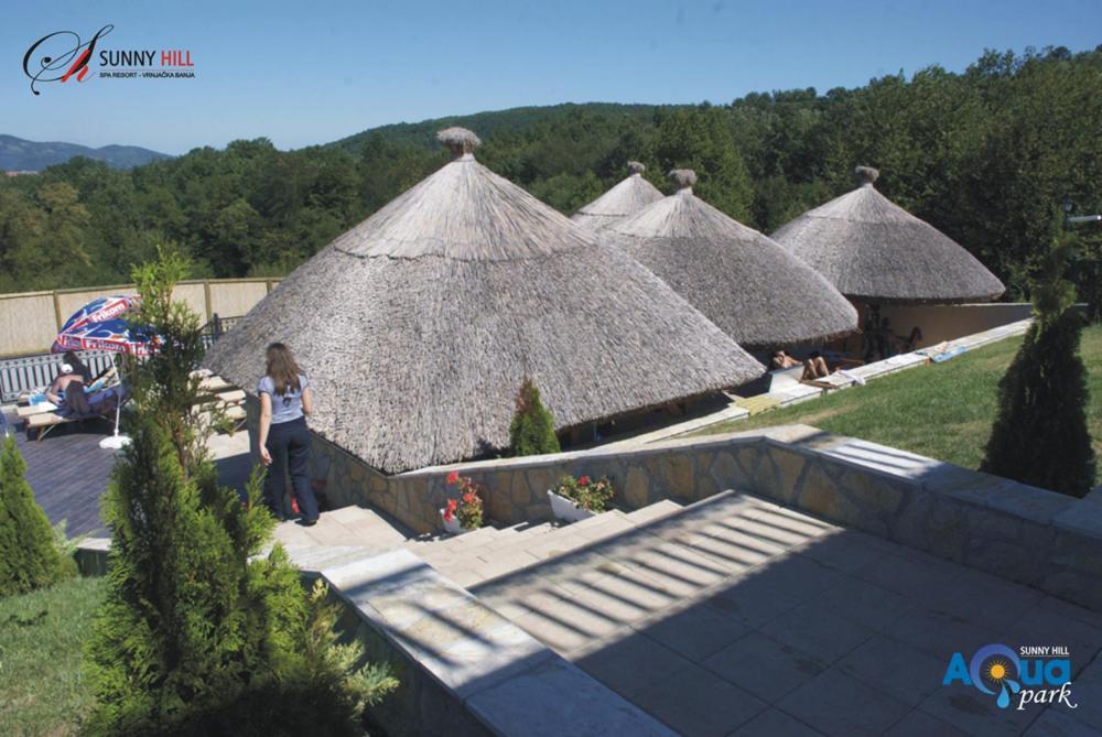Sunny Hill Apartments & Aqua Park Vrnjačka Banja エクステリア 写真